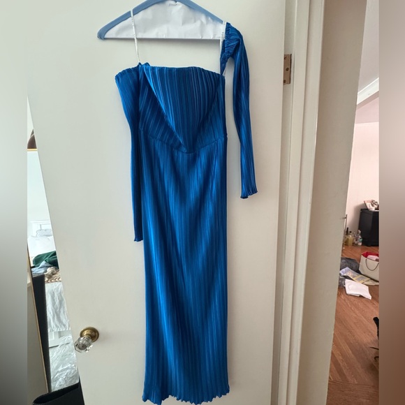 L’IDEE Gatsby Gown in Moroccan Blue - Picture 3 of 4